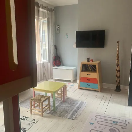 Au Coeur D'argentan Apartment